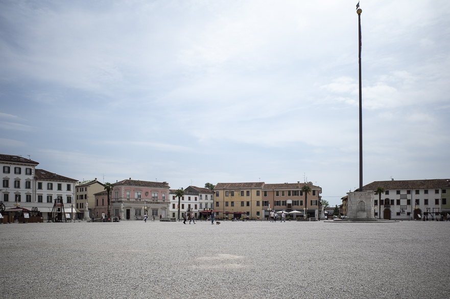 Der sternförmige Hauptplatz von Palmanova